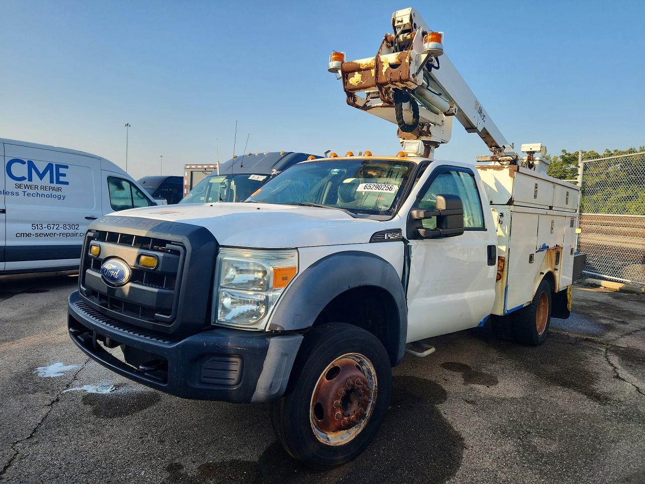 2011 FORD F450