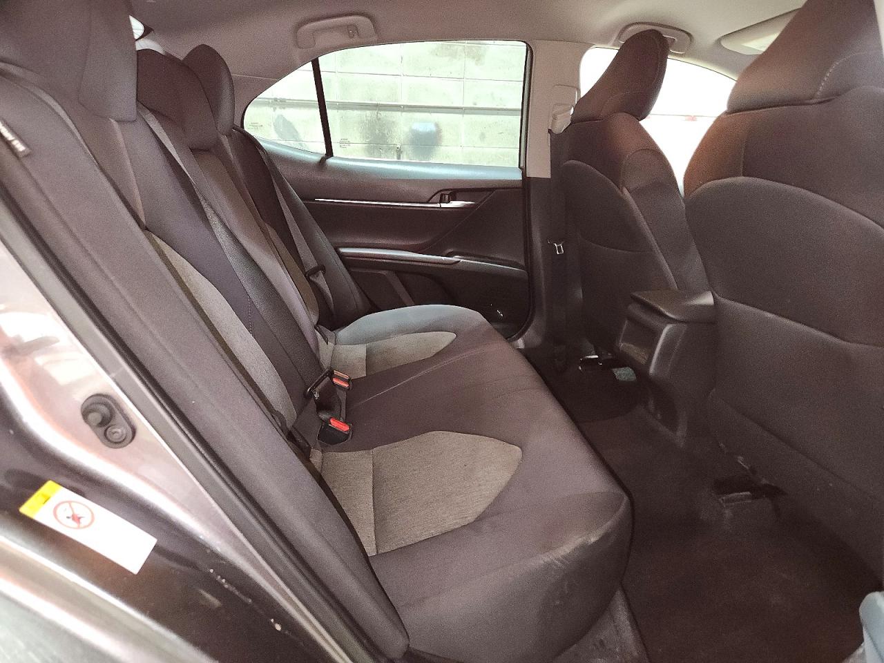 4T1B11HK1KU773648 · 2019 TOYOTA CAMRY · 10/12