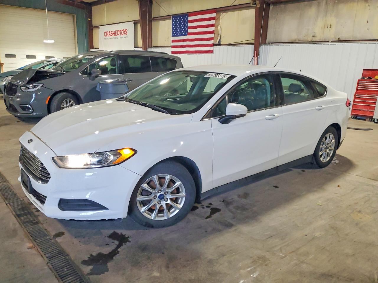 3FA6P0G72FR124598 · 2015 FORD FUSION