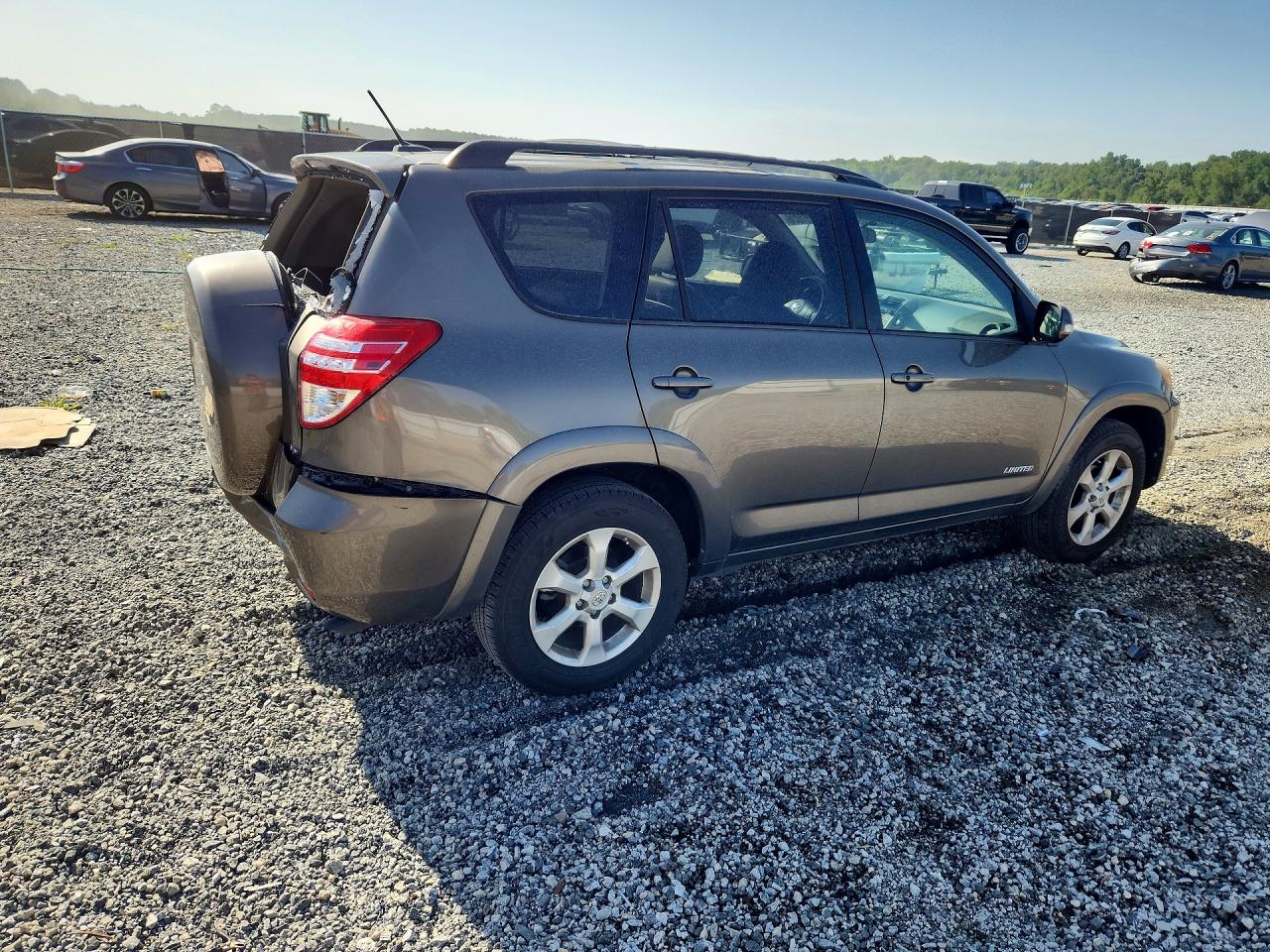 2T3DF4DVXAW065187 · 2010 TOYOTA RAV4 · 3/12