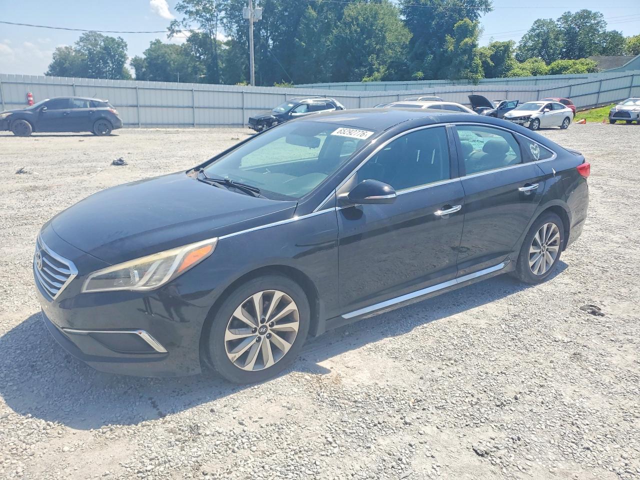 5NPE34AF2FH181332 · 2015 HYUNDAI SONATA