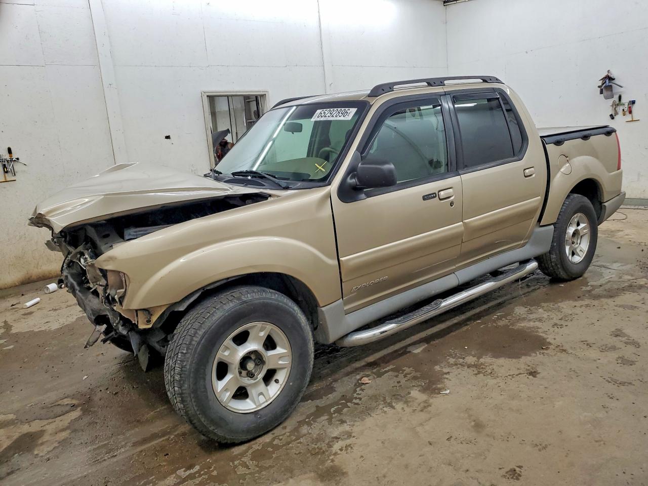 1FMZU67E51UC29179 · 2001 FORD EXPLORER SPORT TRAC