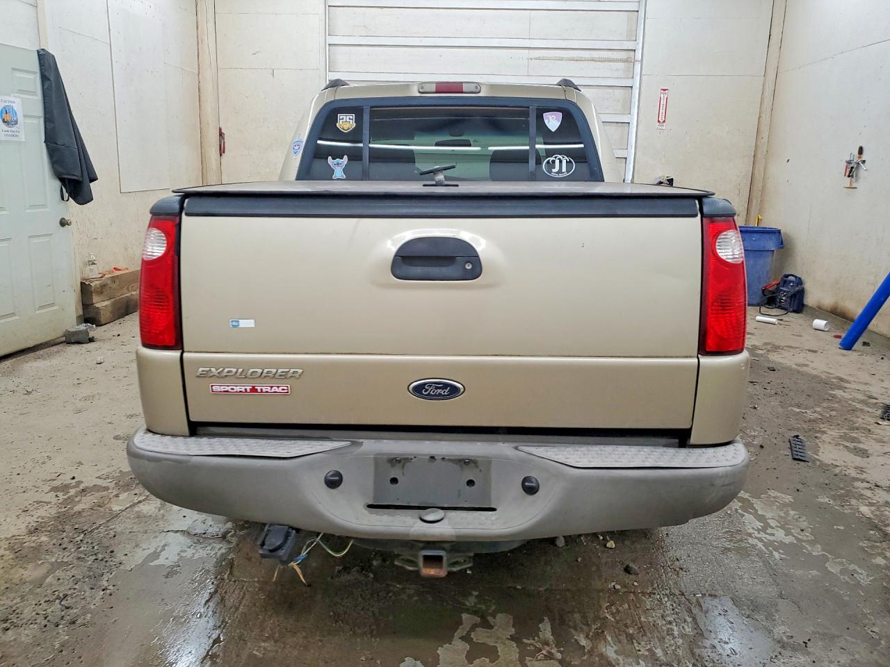 1FMZU67E51UC29179 · 2001 FORD EXPLORER SPORT TRAC · 6/13