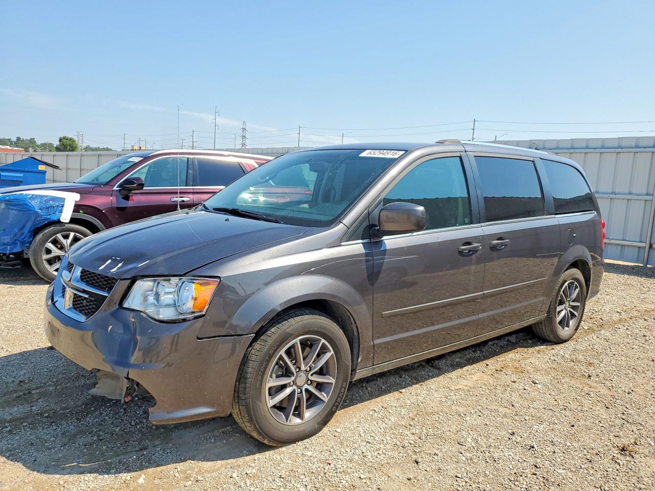 2C4RDGCG6GR197057 · 2016 DODGE GRAND CARAVAN