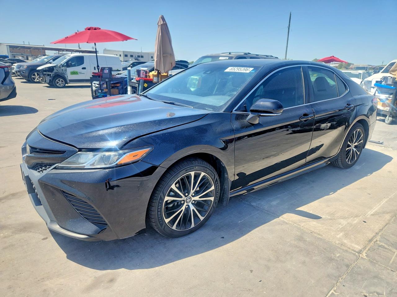 4T1B11HK0JU570197 · 2018 TOYOTA CAMRY