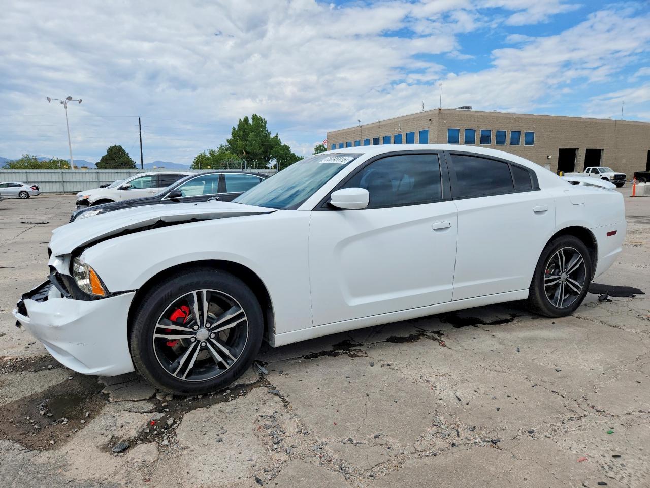 2014 DODGE CHARGER