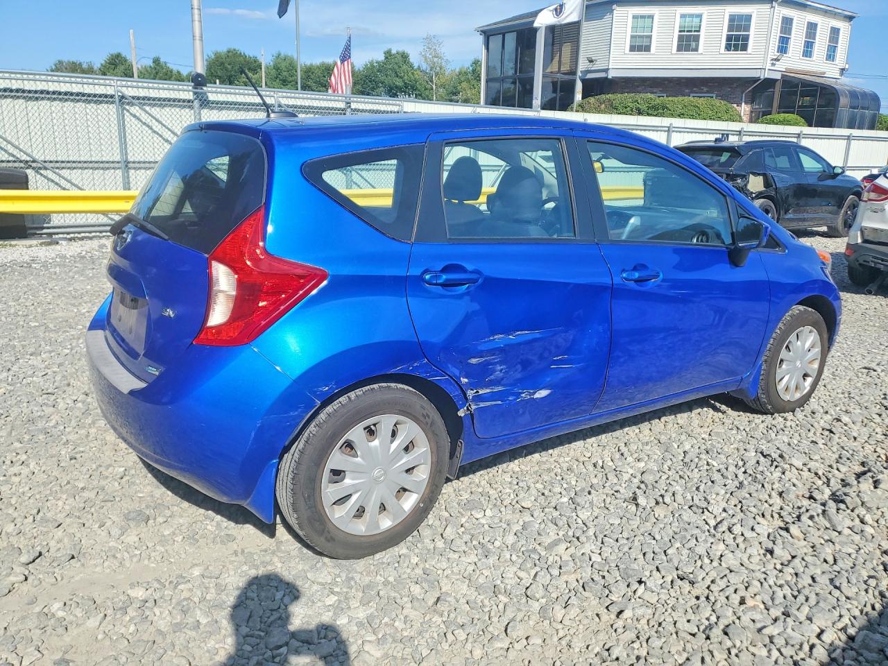3N1CE2CPXFL357932 · 2015 NISSAN VERSA NOTE · 3/12