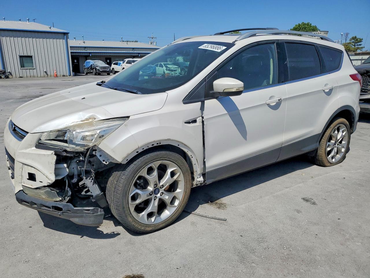 1FMCU9J9XFUB08092 · 2015 FORD ESCAPE