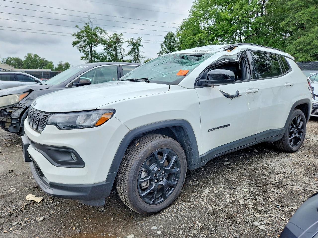 3C4NJDBN3ST559759 · 2025 JEEP COMPASS