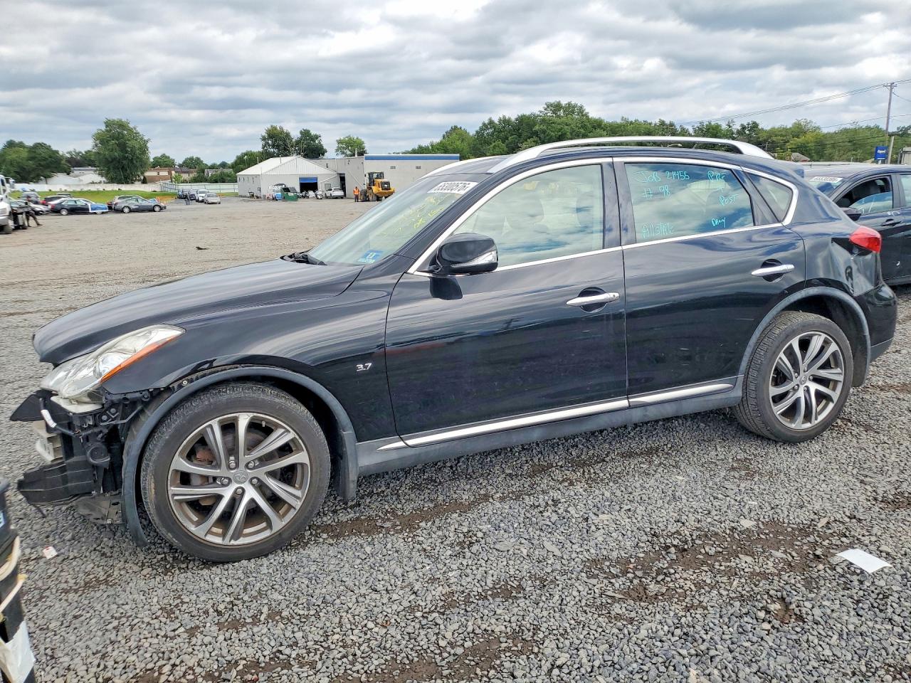 JN1BJ0RR7GM271599 · 2016 INFINITI QX50