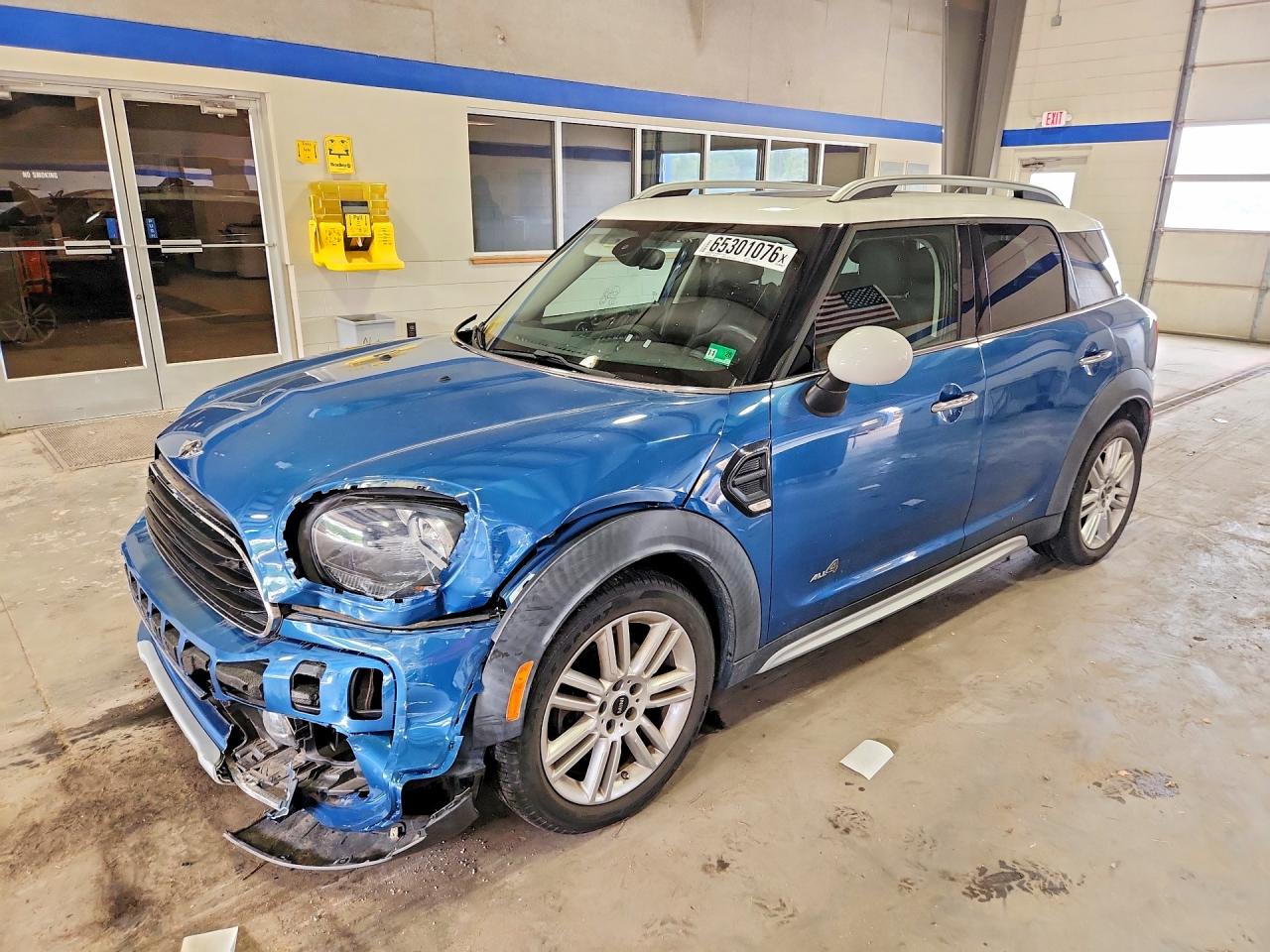 2018 MINI COOPER