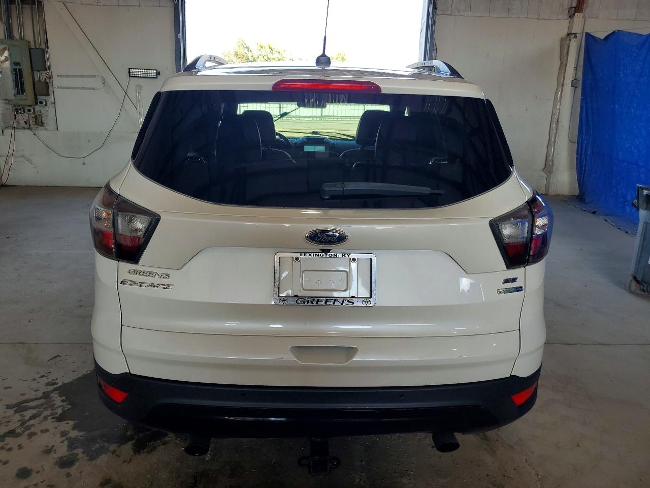 1FMCU9G92HUA00172 · 2017 FORD ESCAPE · 6/13
