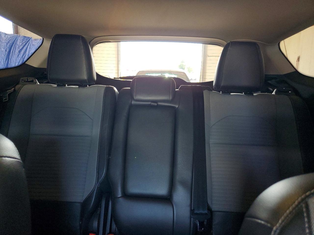 1FMCU9G92HUA00172 · 2017 FORD ESCAPE · 10/13