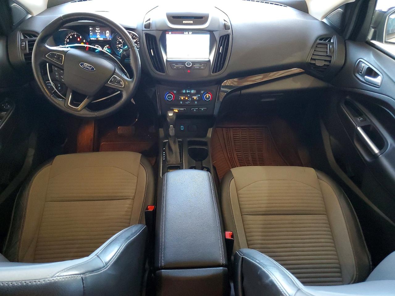 1FMCU9G92HUA00172 · 2017 FORD ESCAPE · 8/13
