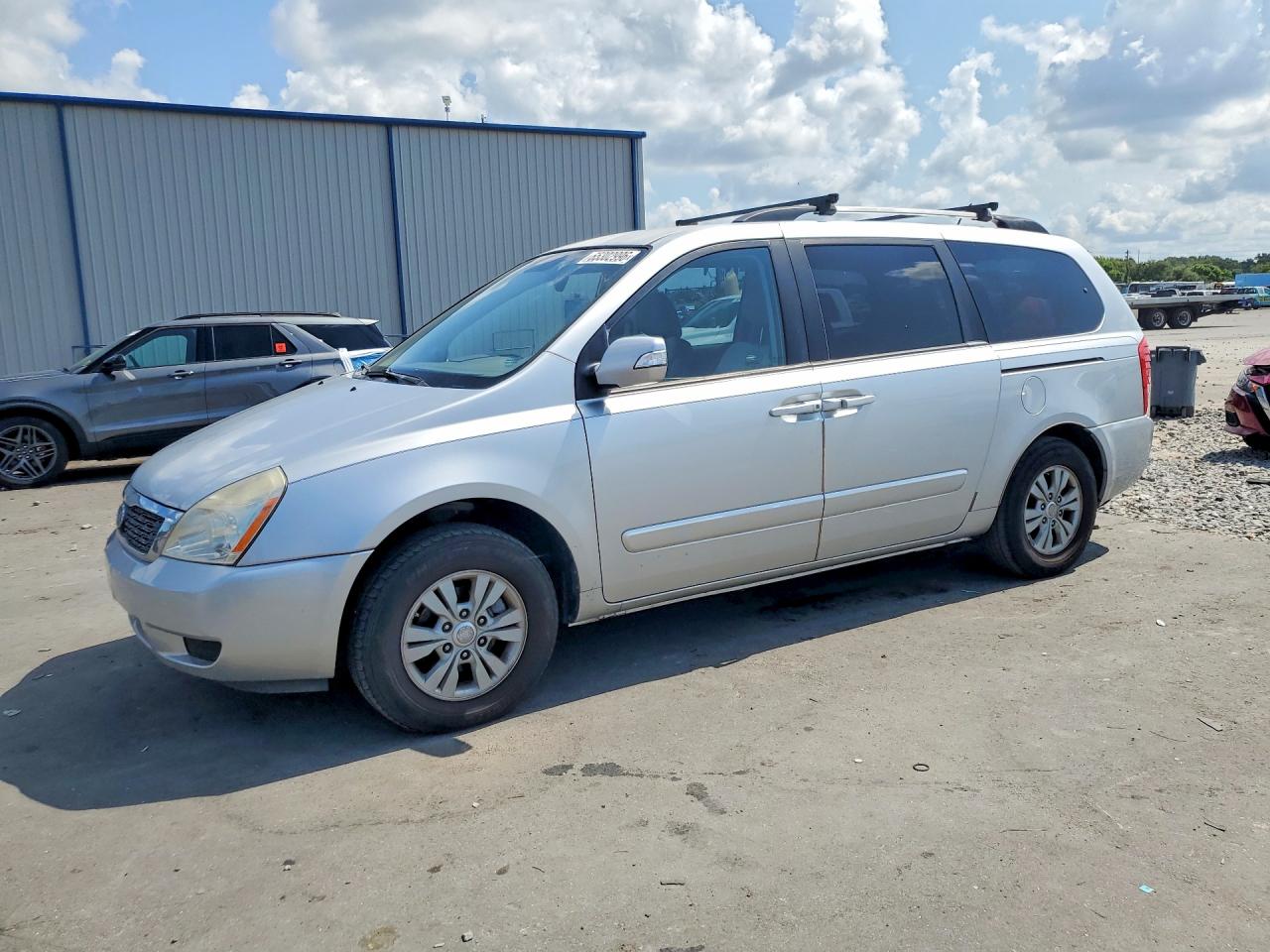 KNDMG4C75C6445445 · 2012 KIA SEDONA