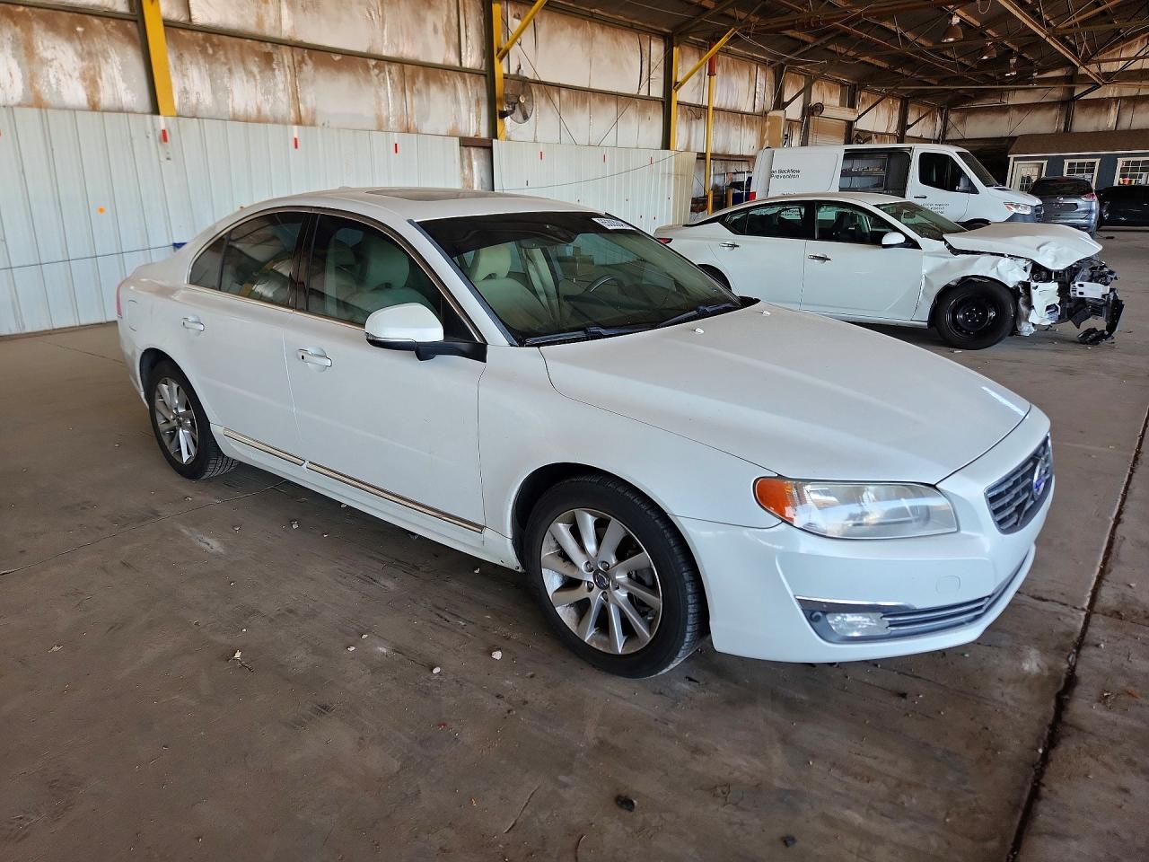 YV140MAK8F1186795 · 2015 VOLVO S80 · 4/12