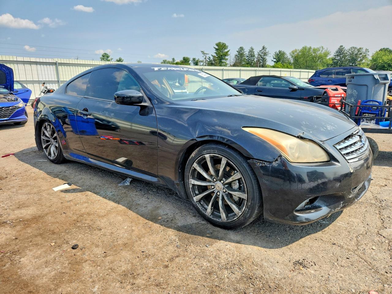 JNKCV64E28M127696 · 2008 INFINITI G37 · 4/13