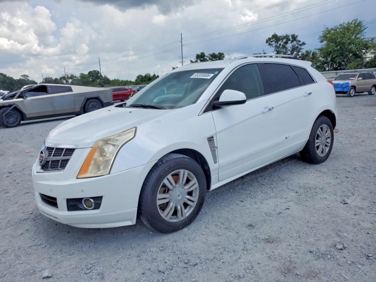 3GYFNAEY2BS632682 · 2011 CADILLAC SRX