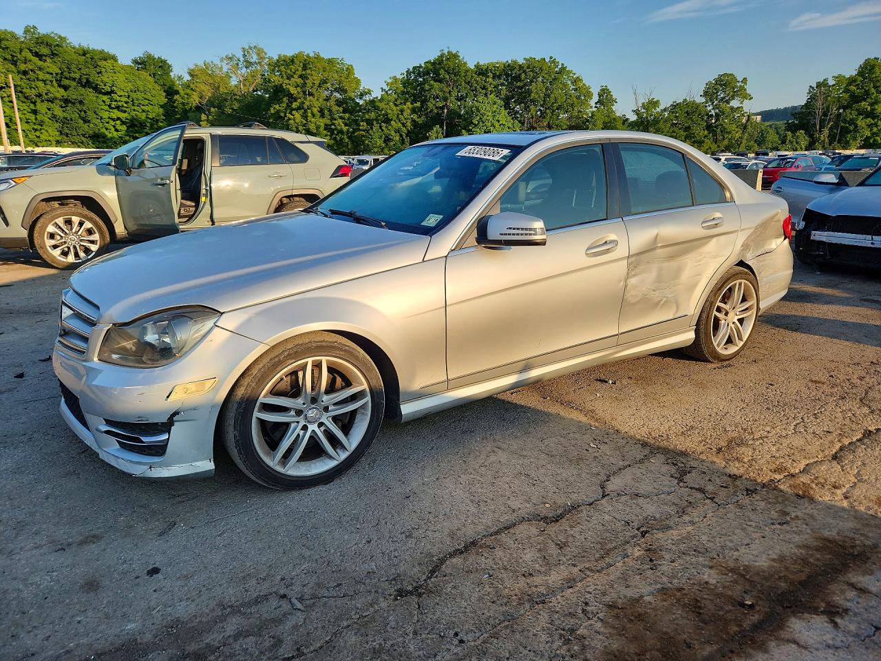 WDDGF8AB4EG157515 · 2014 MERCEDES-BENZ C