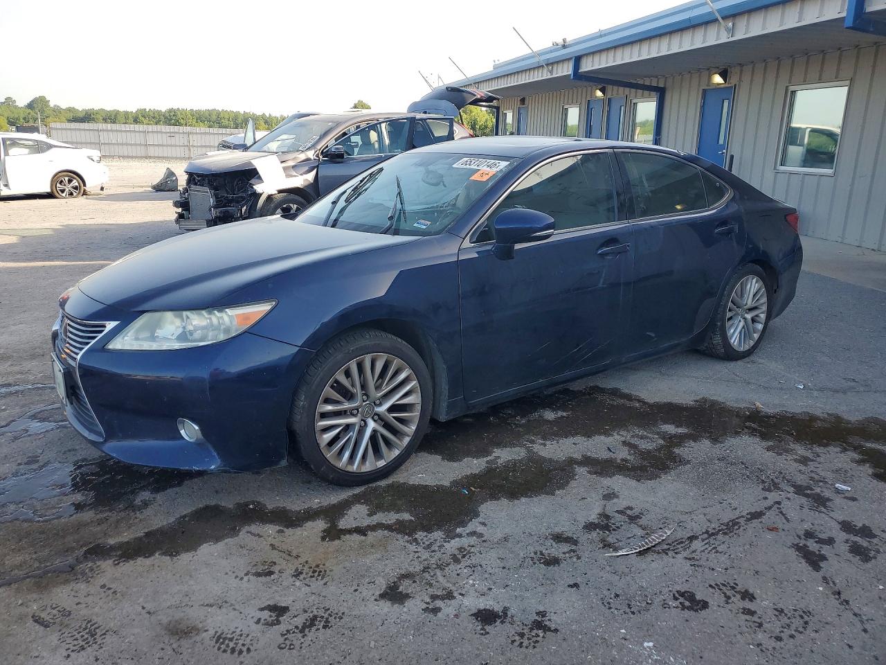 JTHBK1GG6D2080263 · 2013 LEXUS ES