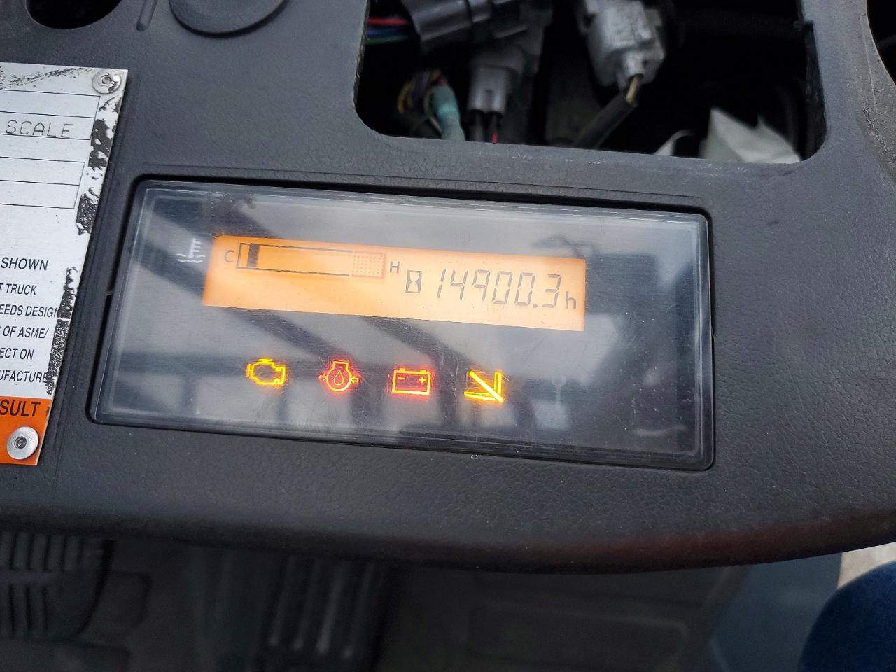 75301 · 2016 TOYOTA 8FGCU20 · 8/10