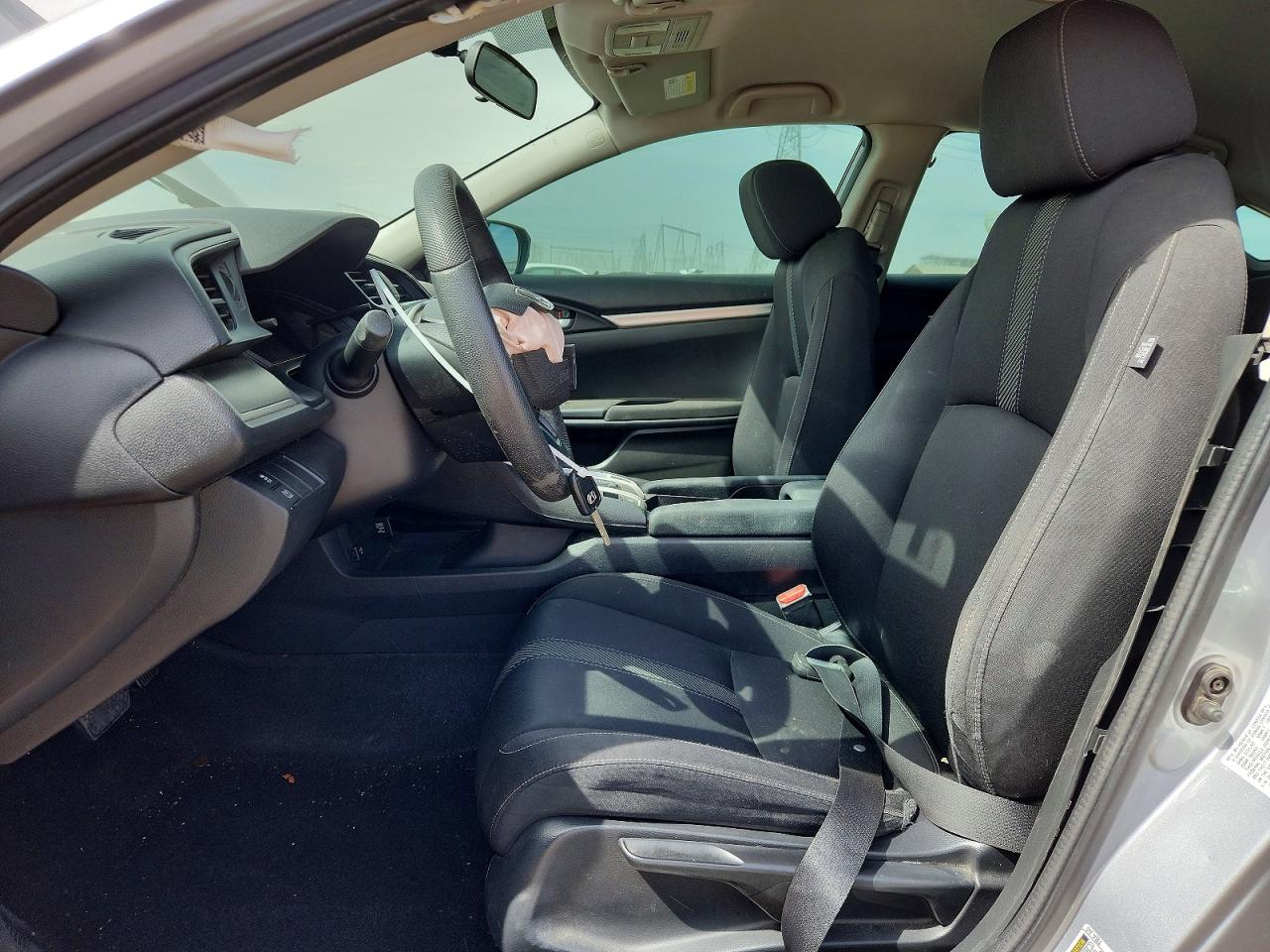 2HGFC2F55HH506027 · 2017 HONDA CIVIC · 7/12
