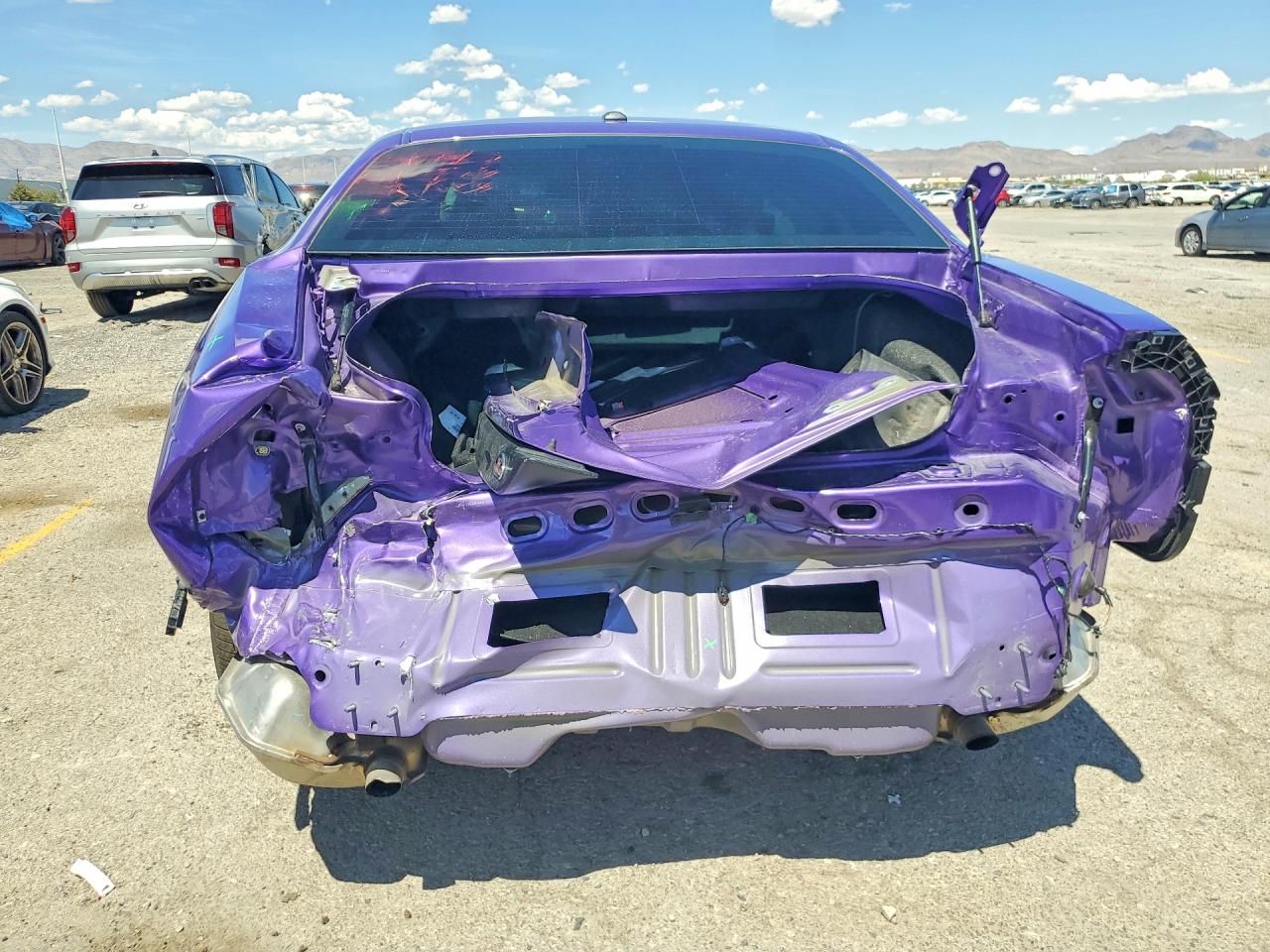 2C3CDZAG9KH558028 · 2019 DODGE CHALLENGER · 6/13