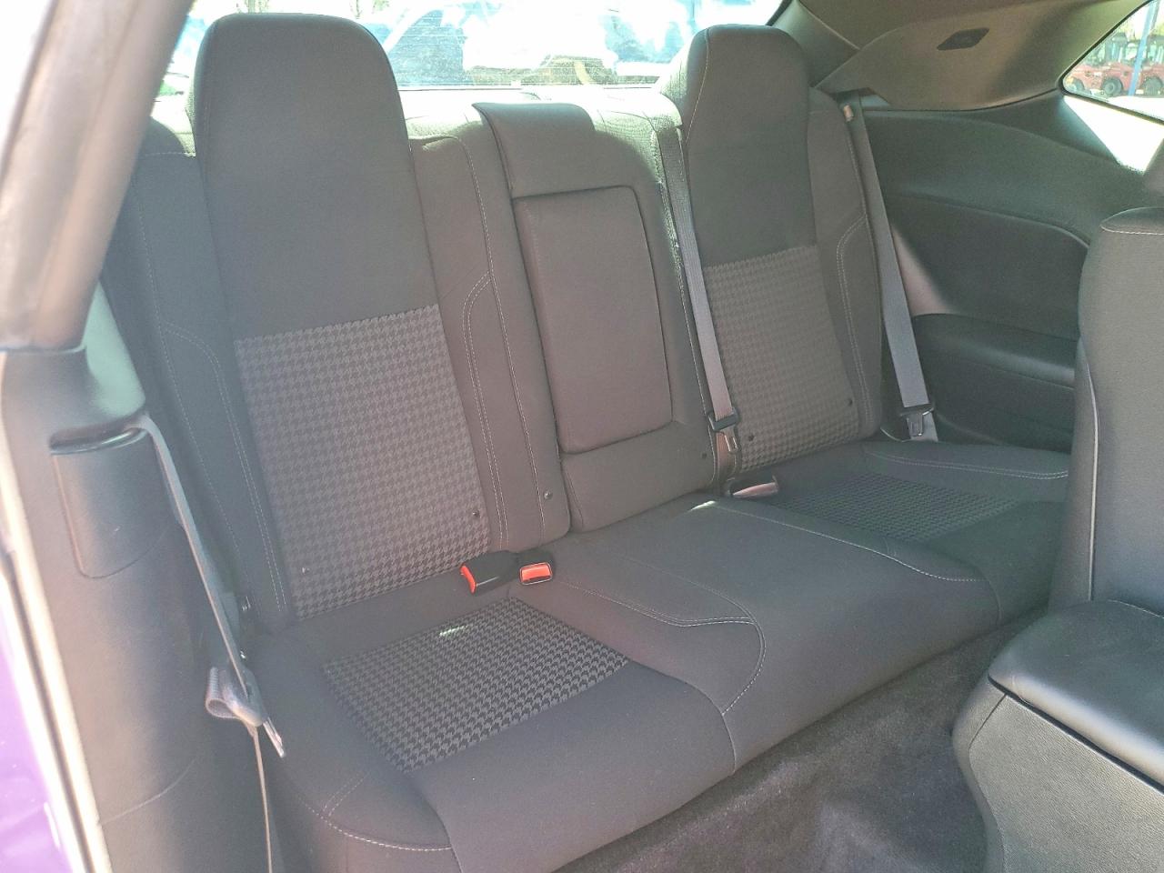 2C3CDZAG9KH558028 · 2019 DODGE CHALLENGER · 10/13