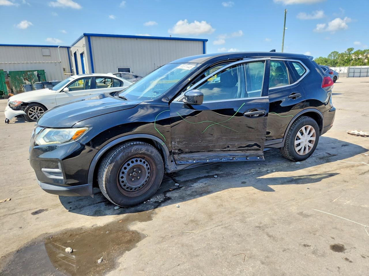 5N1AT2MT1KC772421 · 2019 NISSAN ROGUE