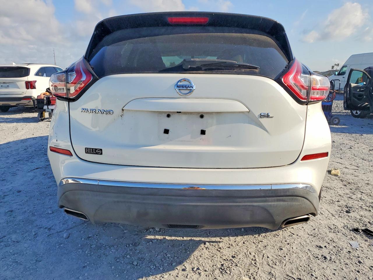 5N1AZ2MG3FN215523 · 2015 NISSAN MURANO · 6/13