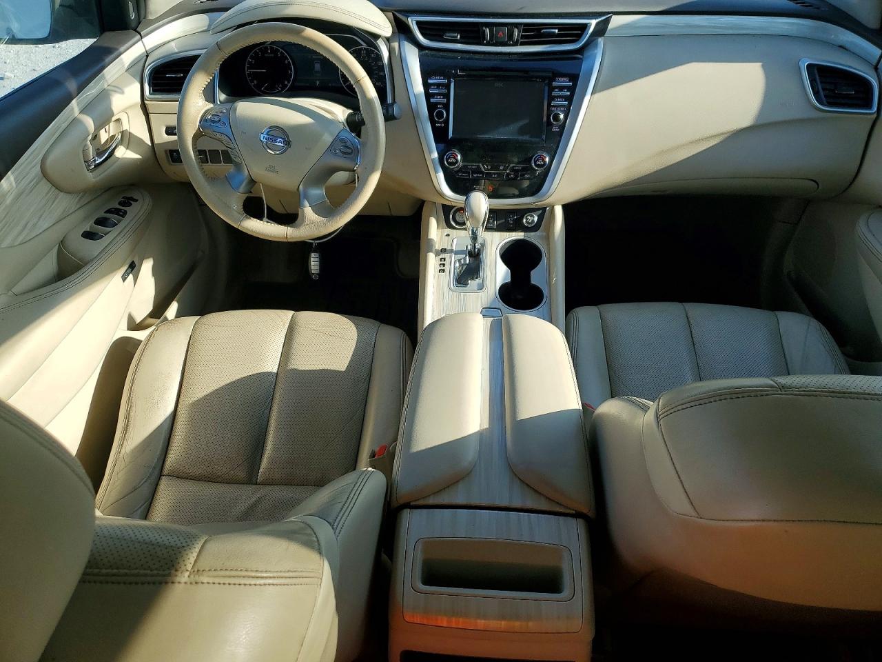 5N1AZ2MG3FN215523 · 2015 NISSAN MURANO · 8/13