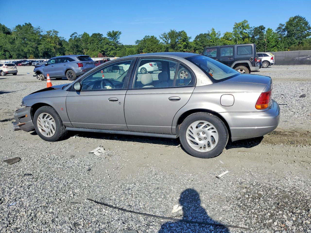 1G8ZJ5276WZ173869 · 1998 SATURN SL2 · 2/12