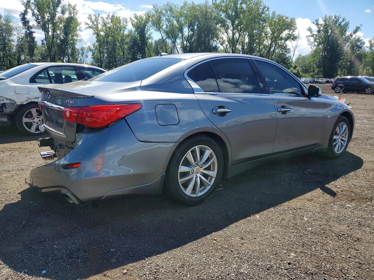 JN1EV7AR4HM831389 · 2017 INFINITI Q50 · 3/12