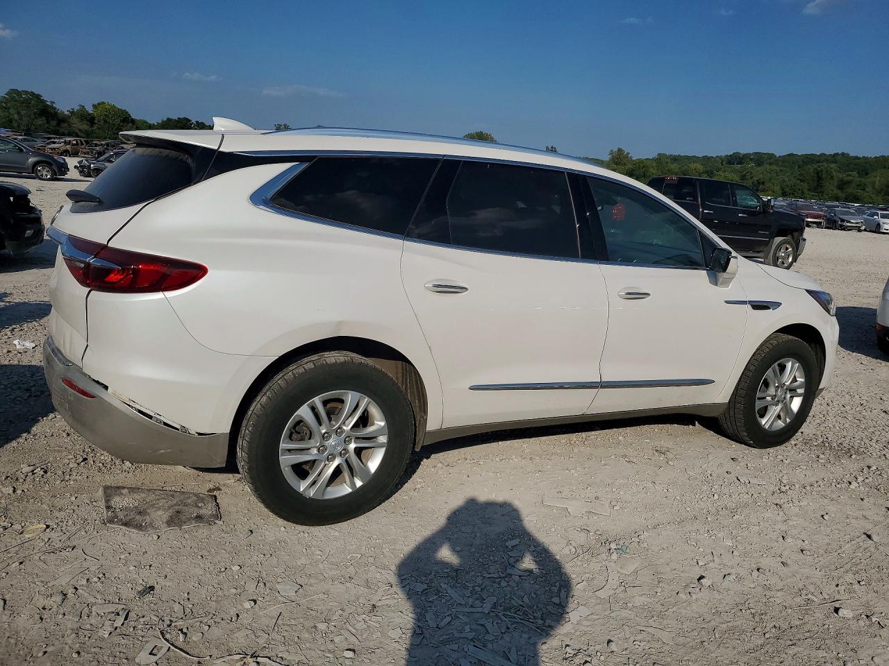 5GAERBKW2MJ111899 · 2021 BUICK ENCLAVE · 3/13