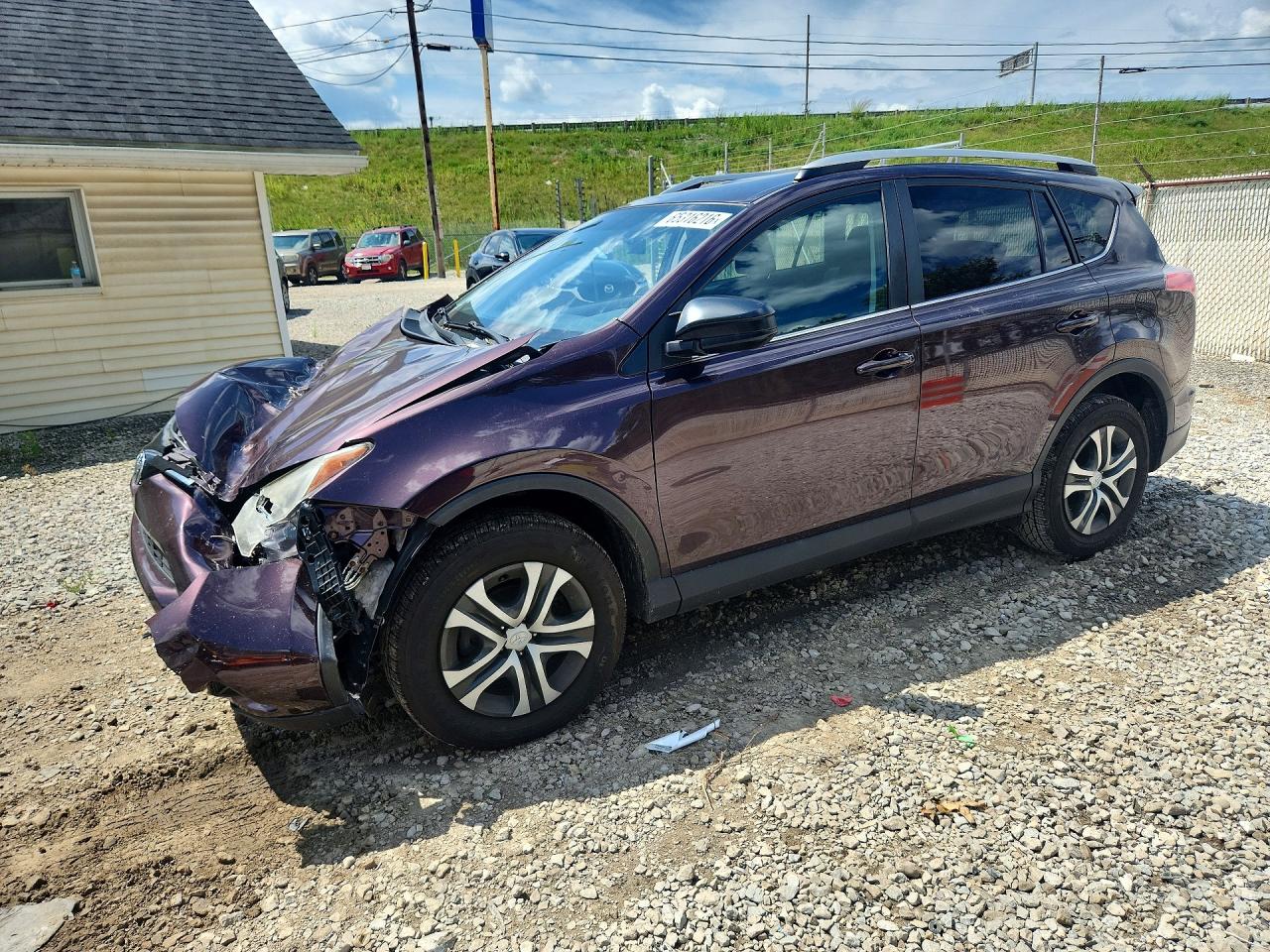 2T3BFREV7GW503692 · 2016 TOYOTA RAV4