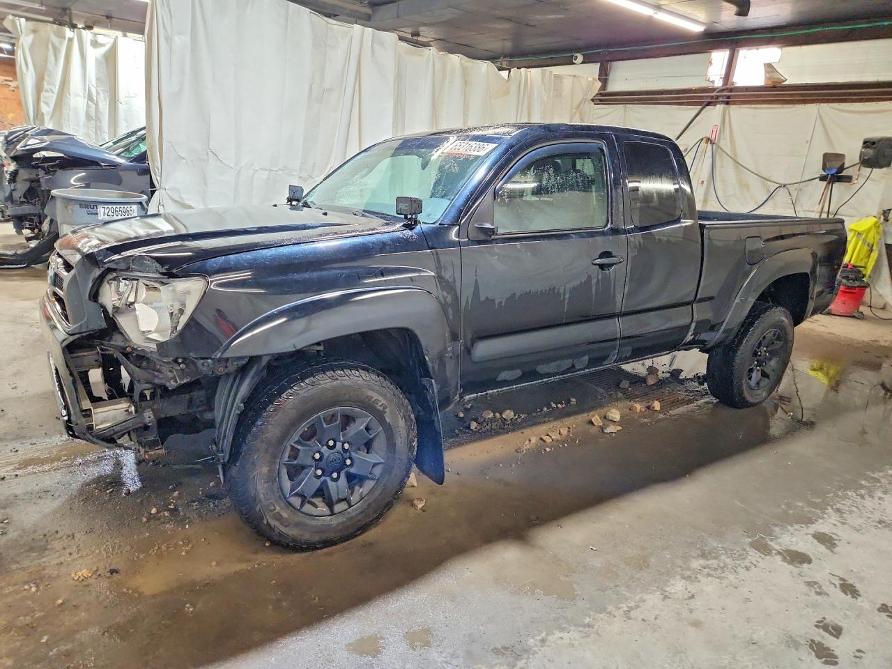 2015 TOYOTA TACOMA