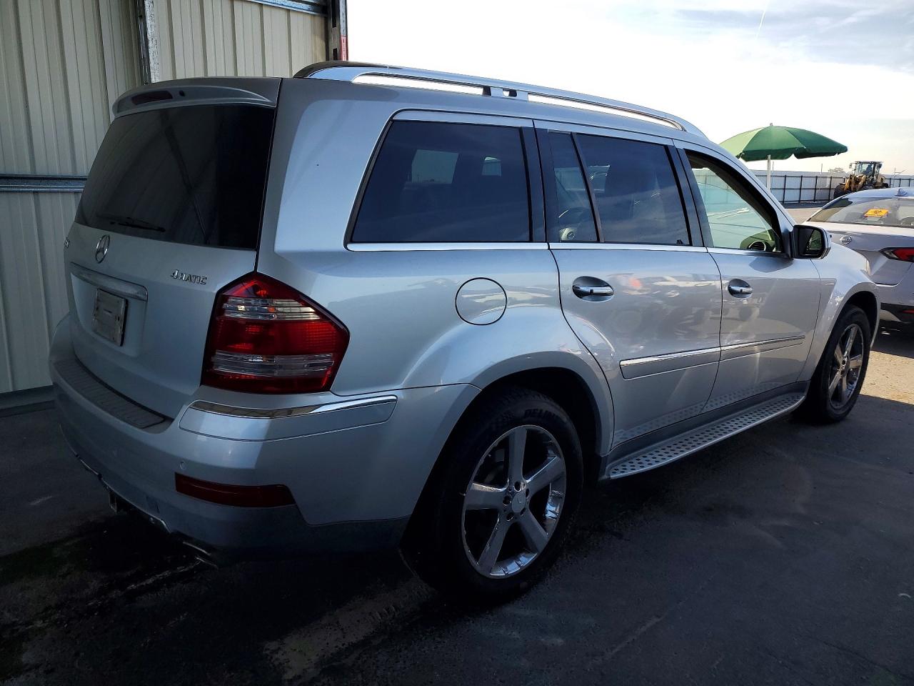 4JGBF71E79A450161 · 2009 MERCEDES-BENZ GL · 3/13