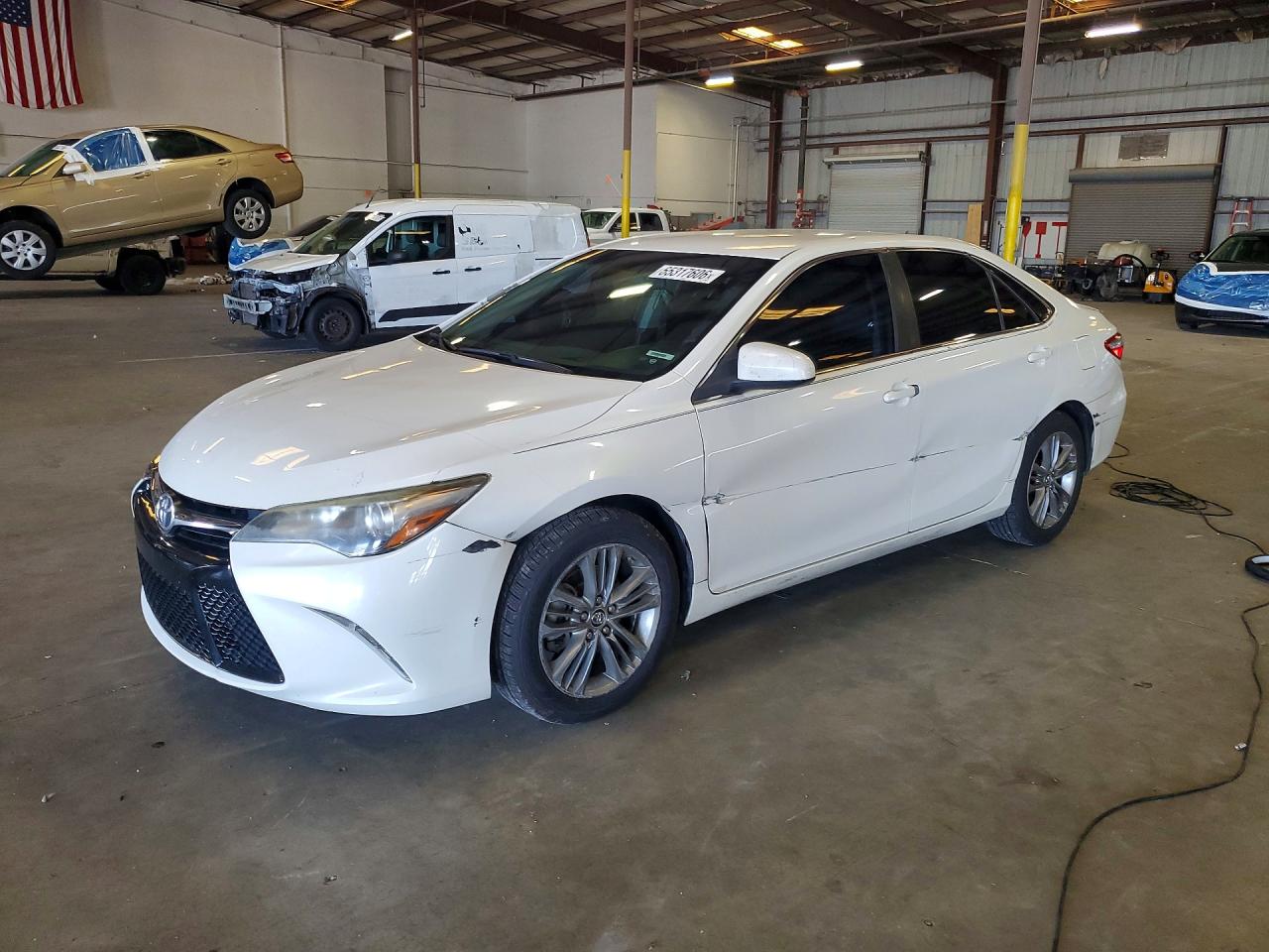 4T1BF1FK7FU079427 · 2015 TOYOTA CAMRY