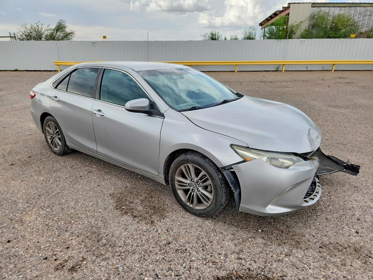 4T1BF1FK9FU062712 · 2015 TOYOTA CAMRY · 4/13