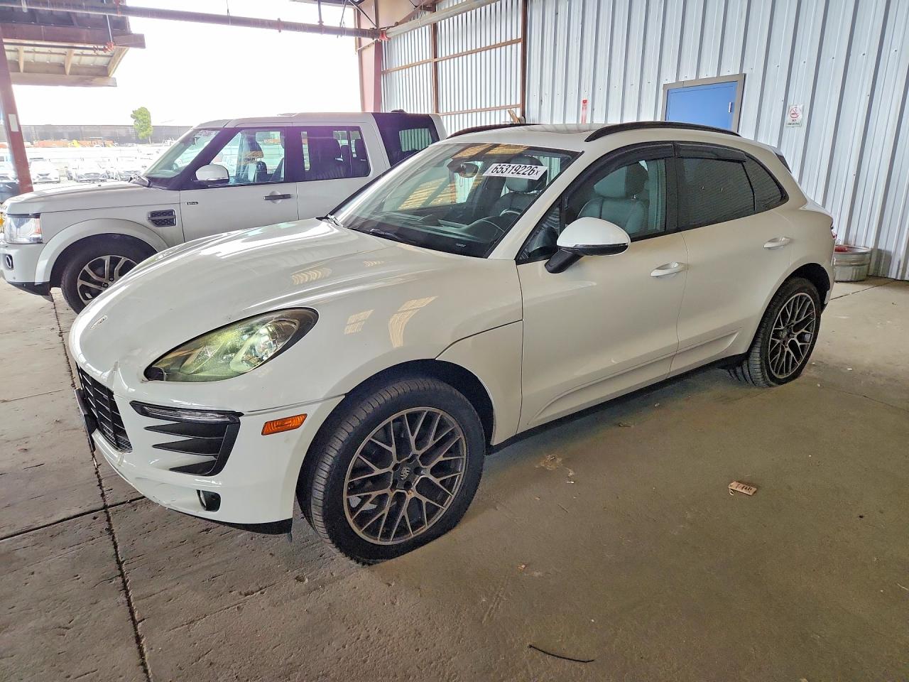 WP1AA2A58JLB07836 · 2018 PORSCHE MACAN