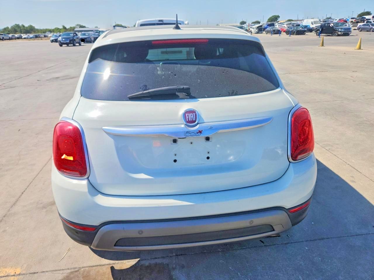 ZFBCFXET0GP408462 · 2016 FIAT 500X · 6/13