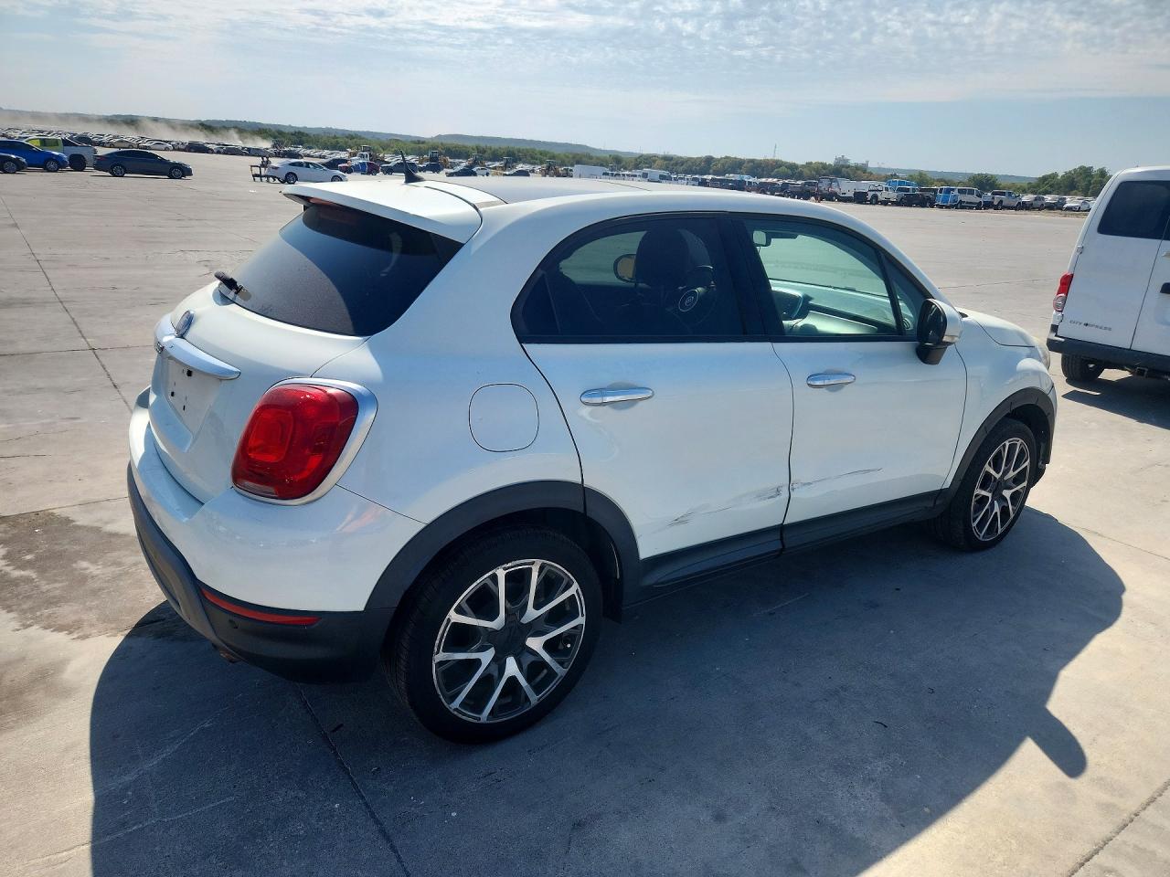 ZFBCFXET0GP408462 · 2016 FIAT 500X · 3/13