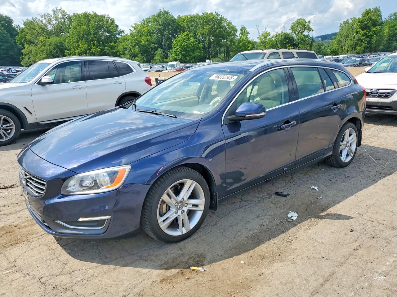 YV1612SC0F1189076 · 2015 VOLVO V60
