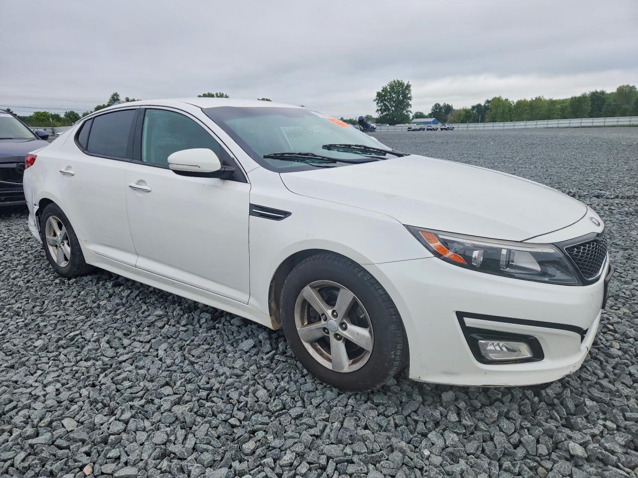KNAGM4A71F5635923 · 2015 KIA OPTIMA · 4/13