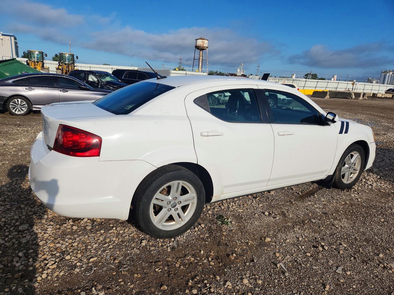 1C3CDZCB5CN147946 · 2012 DODGE AVENGER · 3/12