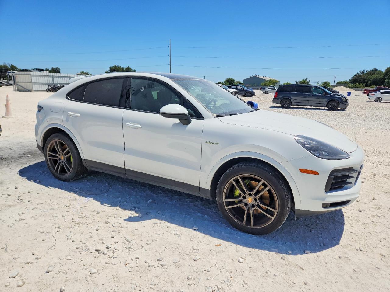 WP1BE2AY4NDA51039 · 2022 PORSCHE CAYENNE · 4/12
