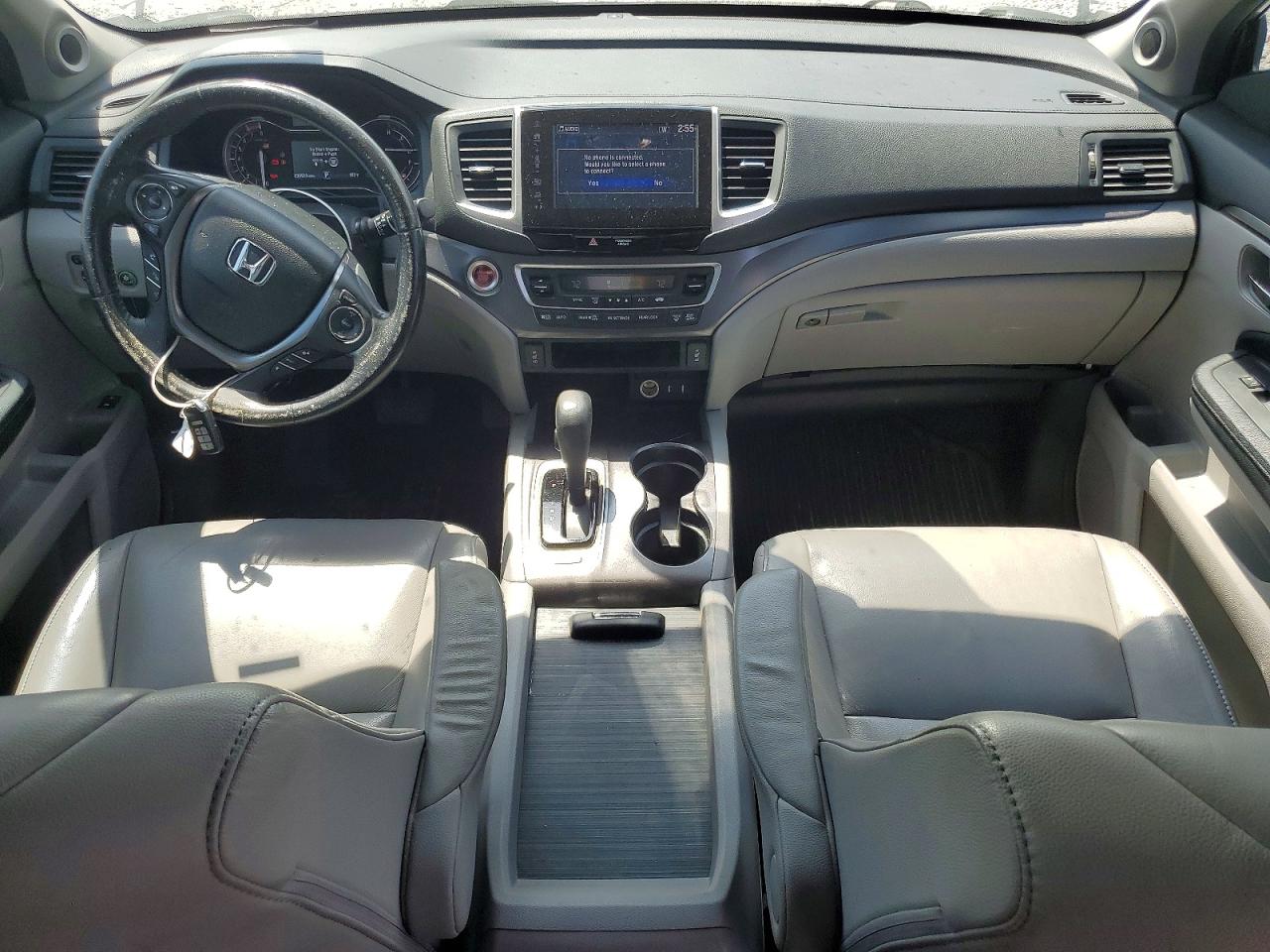 5FNYF6H54JB008710 · 2018 HONDA PILOT · 8/13