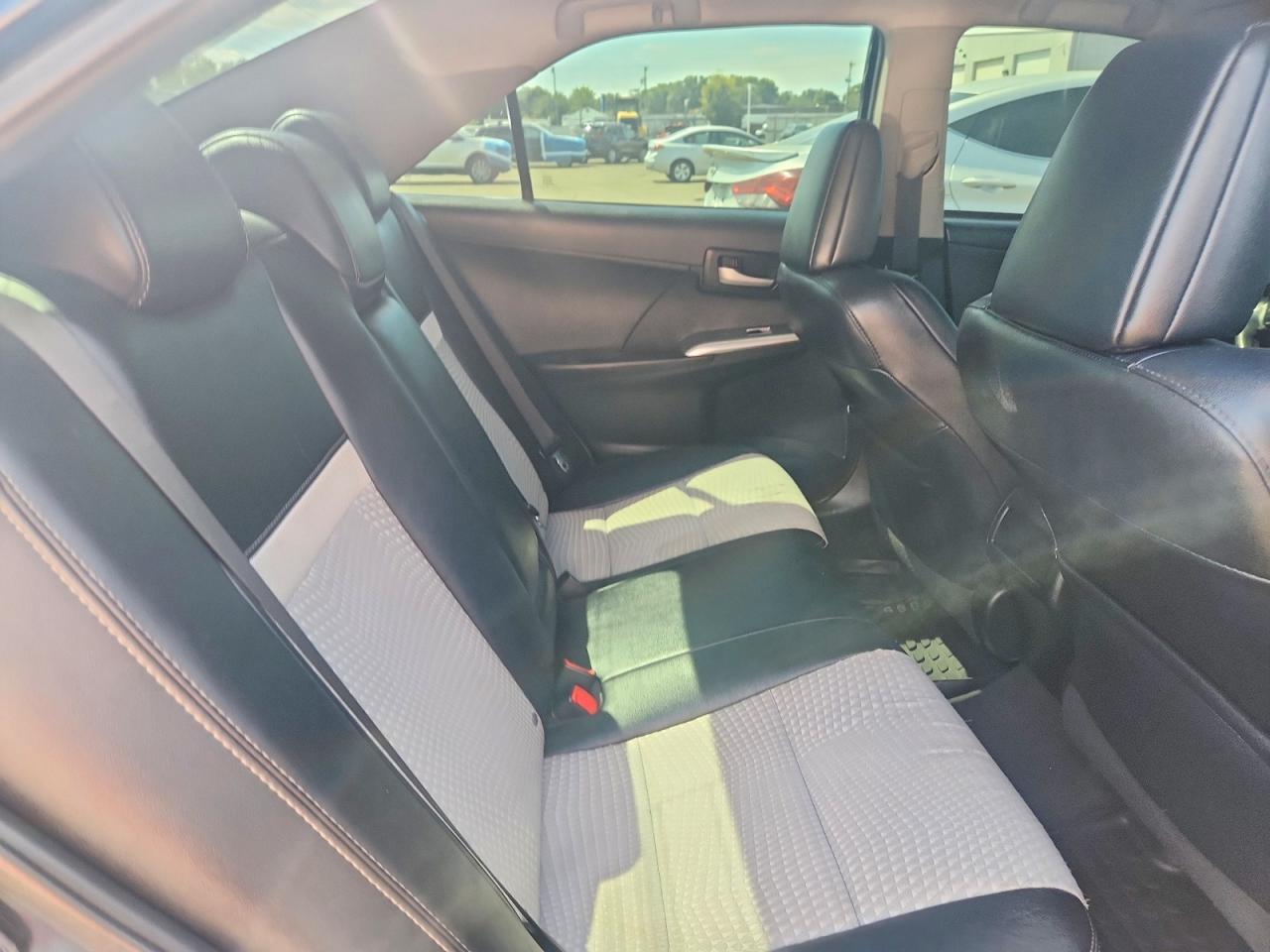 4T1BF1FK4EU746016 · 2014 TOYOTA CAMRY · 10/12