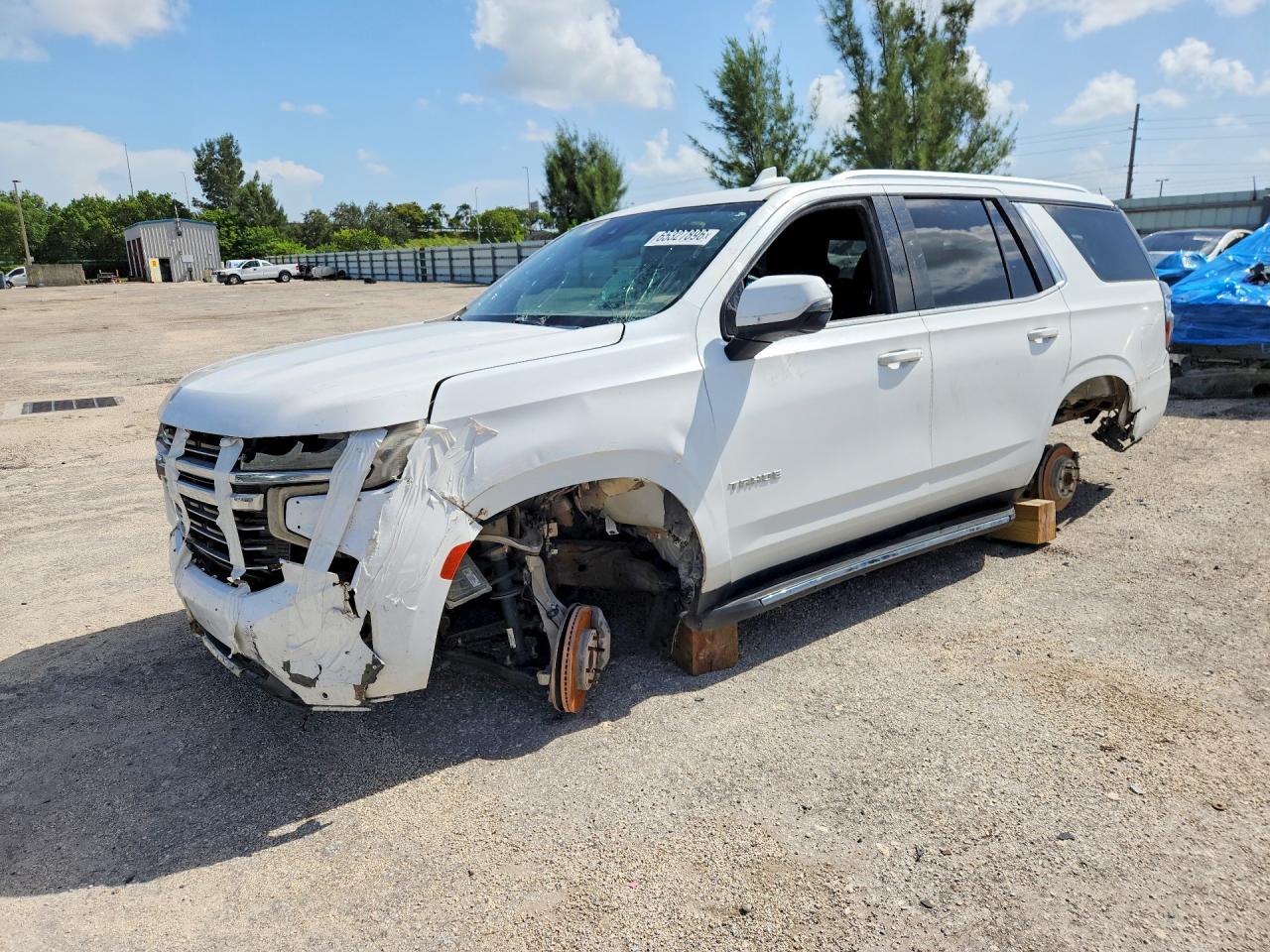 1GNSCNKD8NR283352 · 2022 CHEVROLET TAHOE