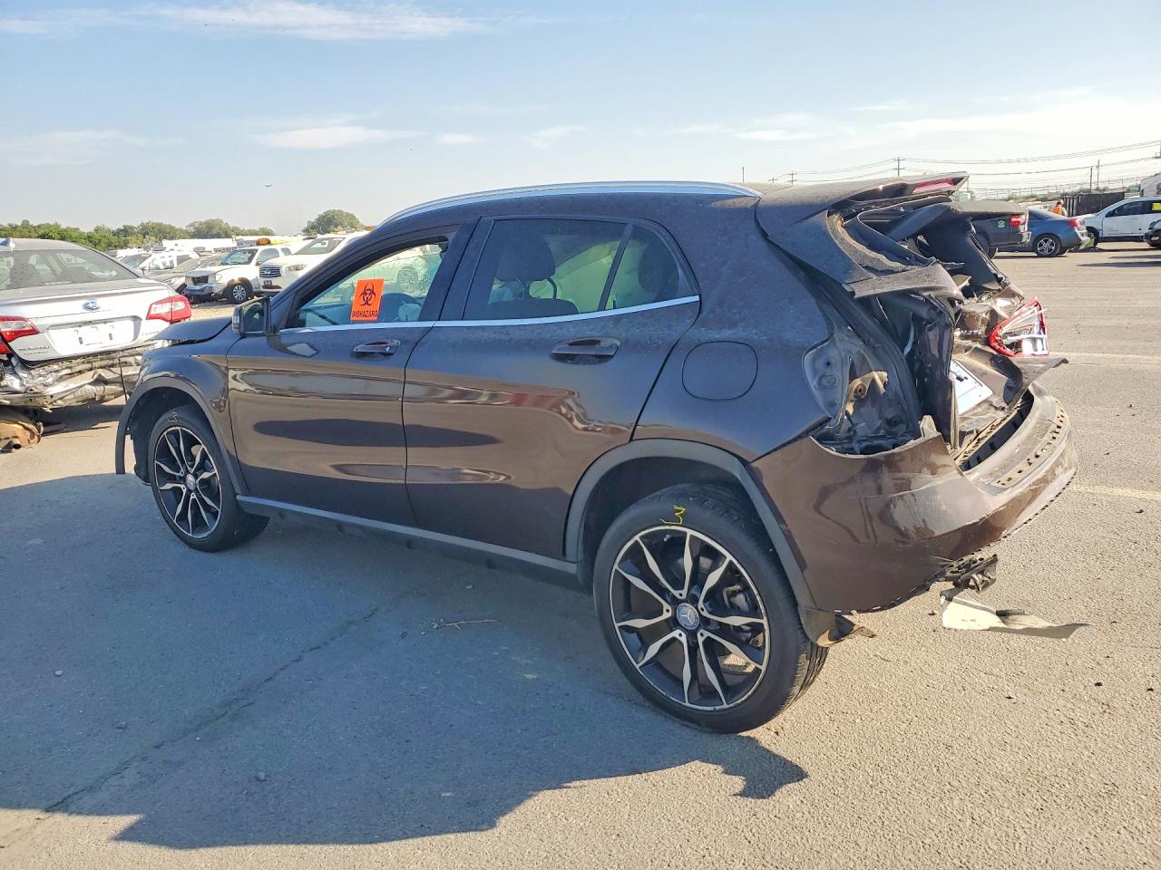 WDCTG4GB0FJ181511 · 2015 MERCEDES-BENZ GLA · 2/13